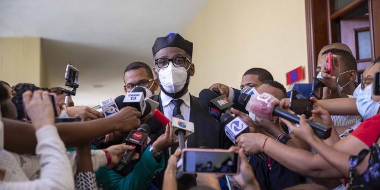 Caso Pulpo: Jueza da cuatro meses más al Ministerio Público; envían dos a a prisión domiciliaria