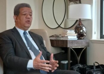 Leonel Fernández insiste en oponerse a la reforma de Luis Abinader