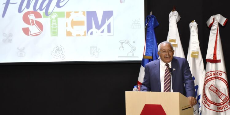 Mescyt y ONAPI dejan abierto campamento innovador para estudiantes