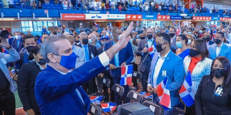 Presidente Abinader continúa agenda normal en NY pese amenaza de muerte