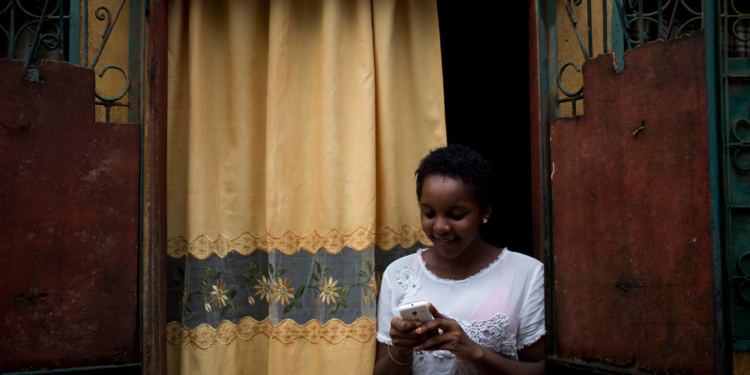 Mujeres en República Dominicana, inmersas en el mundo de las TICS