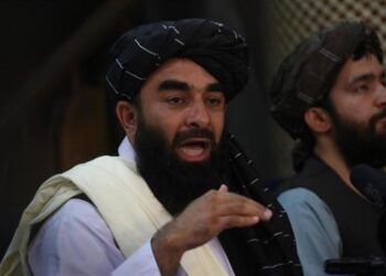 El portavoz talibán pasó "años" oculto "bajo las narices" de las fuerzas de EEUU en Kabul