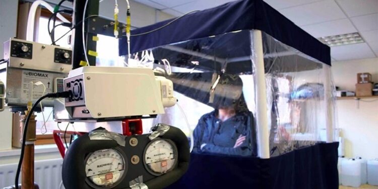 Descubren que el coronavirus está evolucionando para transportarse por el aire