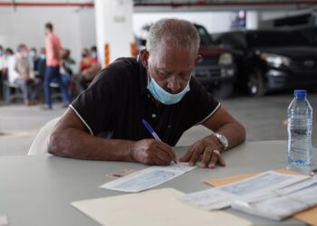 Industria y Comercio paga 12 millones más en  prestaciones a ex colaboradores