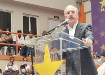Danilo Medina asegura PLD impedirá pueblo vuelva a la pobreza
