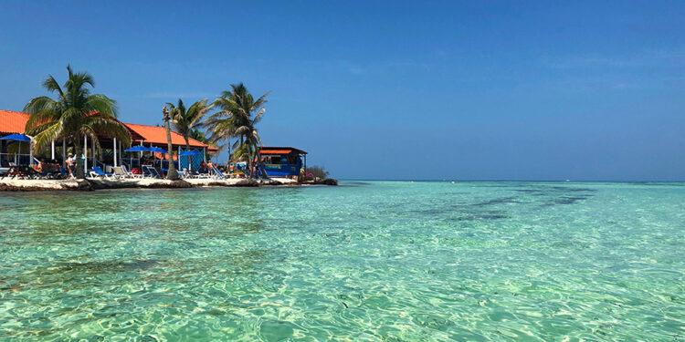 Cuba prepara su principal destino de sol y playa para arribo masivo de turistas
