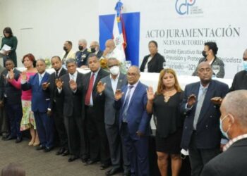 CDP juramenta nueva directiva en concurrido acto en Cancillería
