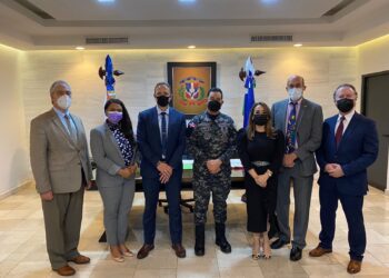 La Embajada de EEUU respalda transformación de la Policía Nacional