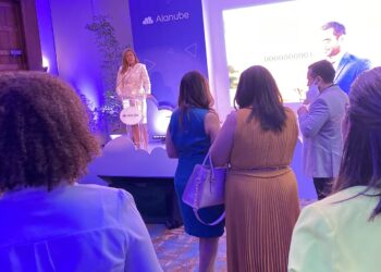 Empresa Alanube presenta su oferta de facturación electrónica en RD