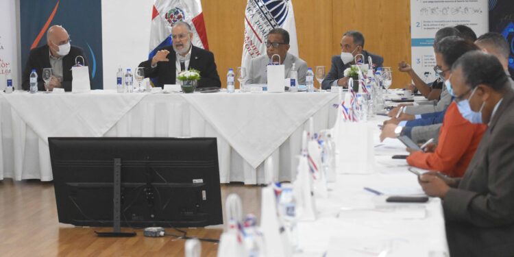 RD gestiona Banco Mundial apoye reformas del Pacto del Agua