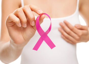 El cáncer de mama es el tipo de cáncer más común, con más de 2,2 millones de casos en 2020