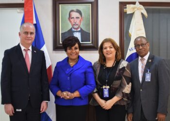 Trabajan protocolo conjunto para proteger usuarios de la banca y el seguro