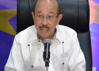 Temístocles Montás advierte de los riesgos de alta inflación en los países con mucha deuda