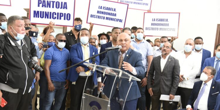 Diputados realizan encuentro sobre creación de nueva provincia