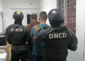 Capturan en SDE a dos supuestos cabecillas de red de narcotráfico en Barahona