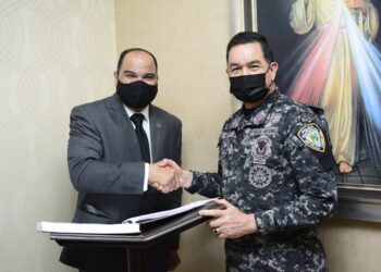 Policía y Defensoría del Pueblo acuerdan fortalecer formación y tecnificación de agentes