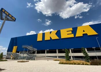 Ikea factura 41.900 millones de euros; recibe 775 millones de visitantes presenciales y más de 5.000 millones vía online