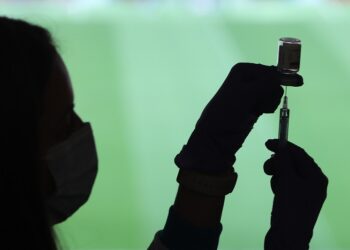 Los no vacunados no podrán acceder al trabajo ni a espacios públicos en Rep. Dominicana