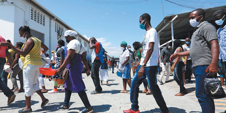 Saludan posiciones de agencias y de presidentes pero urgen moratoria de deportaciones a Haití