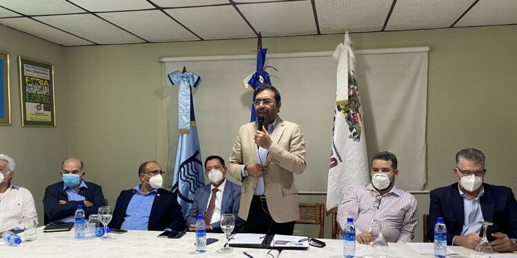 INDRHI anuncia inversión de 5 mil millones de pesos en el 2022