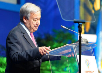 El secretario general de ONU alerta sobre "el desastre que nos amenaza a todos"