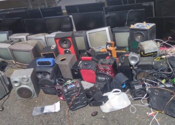 Prisiones ocupa decenas de objetos no autorizados en cárcel de Salcedo