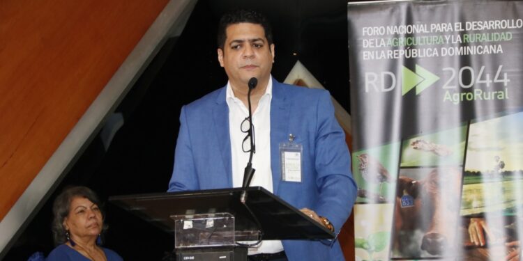 Funglode consulta productores agropecuarios del noroeste del país