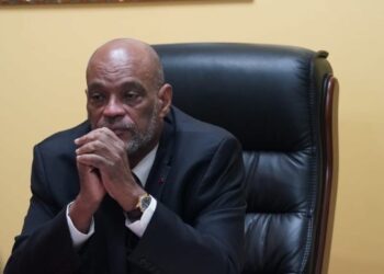 Igual que líder pandillero, el presidente del Senado de Haití reclama dimisión del primer ministro