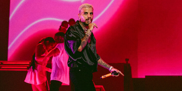 Rauw Alejandro ofrece cuatro conciertos en Coliseo de Puerto Rico