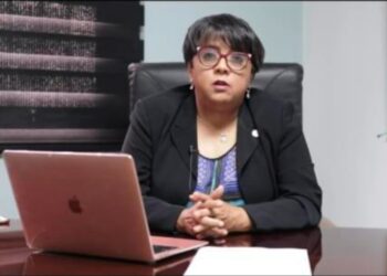 Pediatras: Hay que esperar avances en investigaciones  antes de inocular a infantes