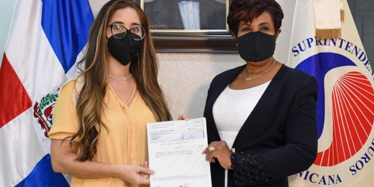 Superintendencia paga 719 millones de pesos a acreedores Seguros Constitución