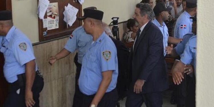 Ausencia de abogado y cirugía a imputado provocan posposición del Caso Los Tres Brazos