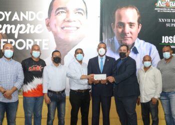 Presidencia apoya con dos millones de pesos al Básquet de Moca