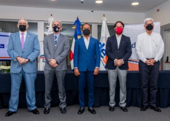 EDESUR garantiza electricidad al estadio Quisqueya Juan Marichal