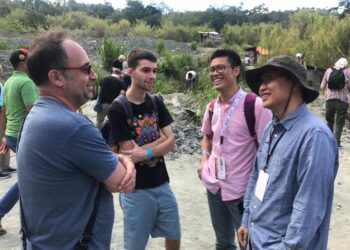 El Ámbar dominicano cautiva el interés de científicos y expertos extranjeros