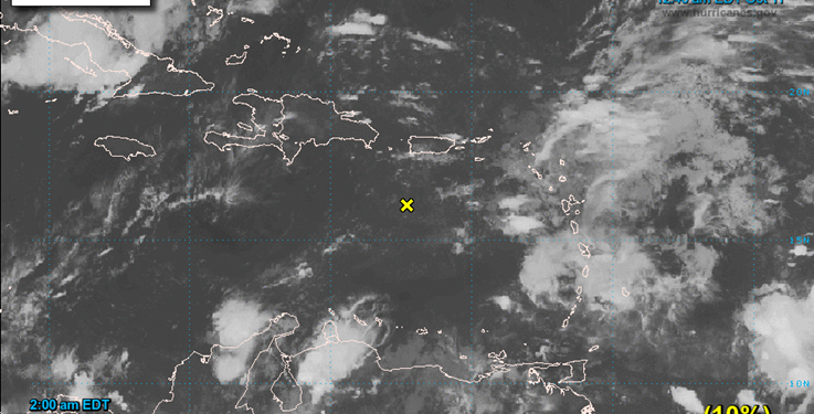 Semana laboral inicia con lluvias por onda tropical y una vaguada