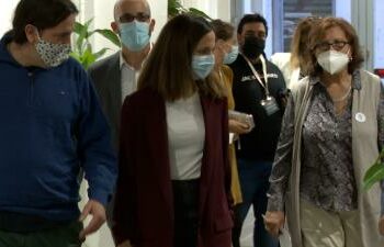 Princesa japonesa se casa con plebeyo y decreta salida de la alta sociedad