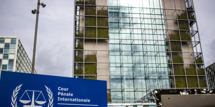 El fiscal jefe del Tribunal Penal Internacional comienza visita a Venezuela y Colombia