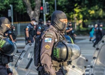 Brasil: Matan 25 miembros de una banda de atracadores de bancos