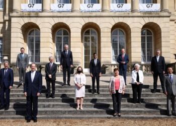 Avanza acuerdo internacional para fijar impuestos mínimos empresas multinacionales