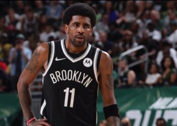 Los Nets apartan a Kyrie Irving del equipo por no vacunarse