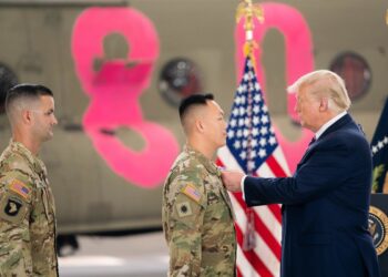 Trump quería enviar 250.000 militares a la frontera con México ¿Qué lo detuvo?
