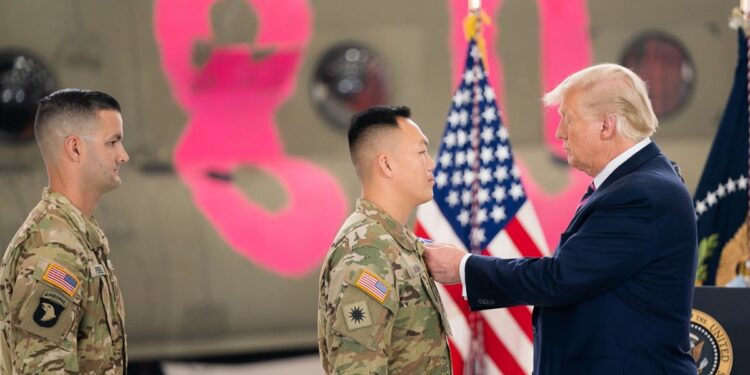 Trump quería enviar 250.000 militares a la frontera con México ¿Qué lo detuvo?