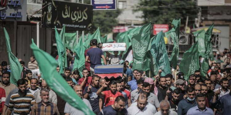 Hamás condena a muerte a seis "informantes" palestinos por "espiar para Israel"