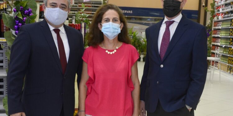 Hipermercados Carrefour inaugura su tradicional Feria de Vinos