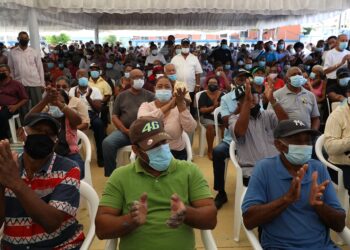 Gobierno anuncia entrega de títulos a miles de familias en Santo Domingo Este