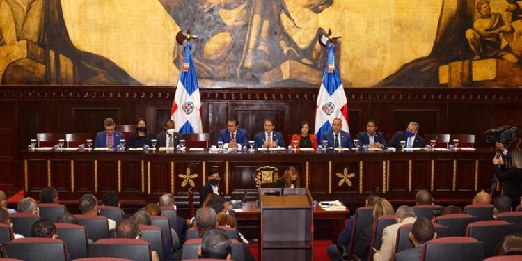 Ley de Uso de Medios Digitales recibe gran respaldo en vista pública