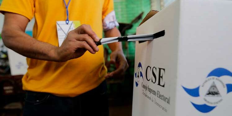 HRW denuncia que las elecciones de Nicaragua de este domingo son una "farsa"