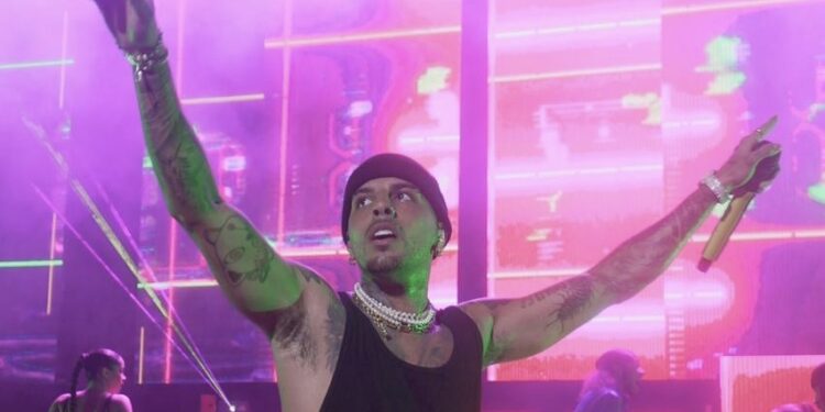 Rauw Alejandro a casa llena en dos funciones en Chavón