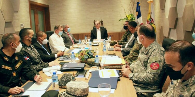 Gobierno dominicano refuerza el control en la frontera por crisis en Haití